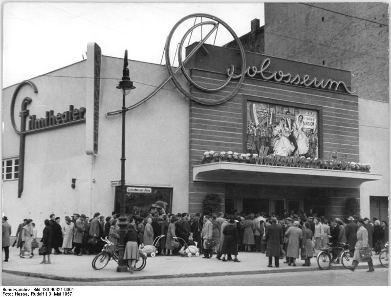 Berlin, Schönberger Allee, Kino "Colosseum"
